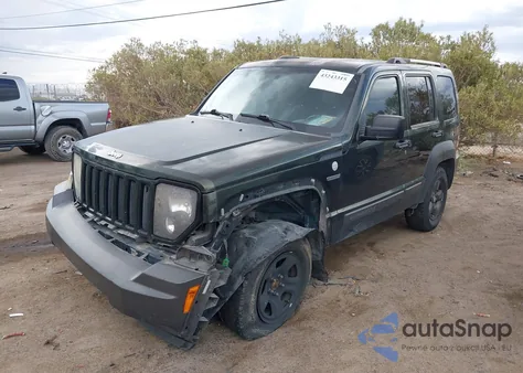 2011 Jeep Liberty Renegade из США, поврежденный, VIN 1J4PN3GK1BW502762